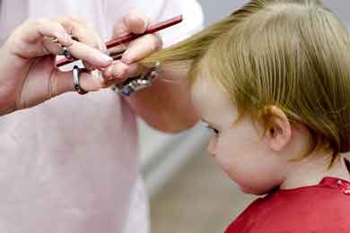 Comment Couper Les Cheveux De Bebe Un Guide Etape Par Etape